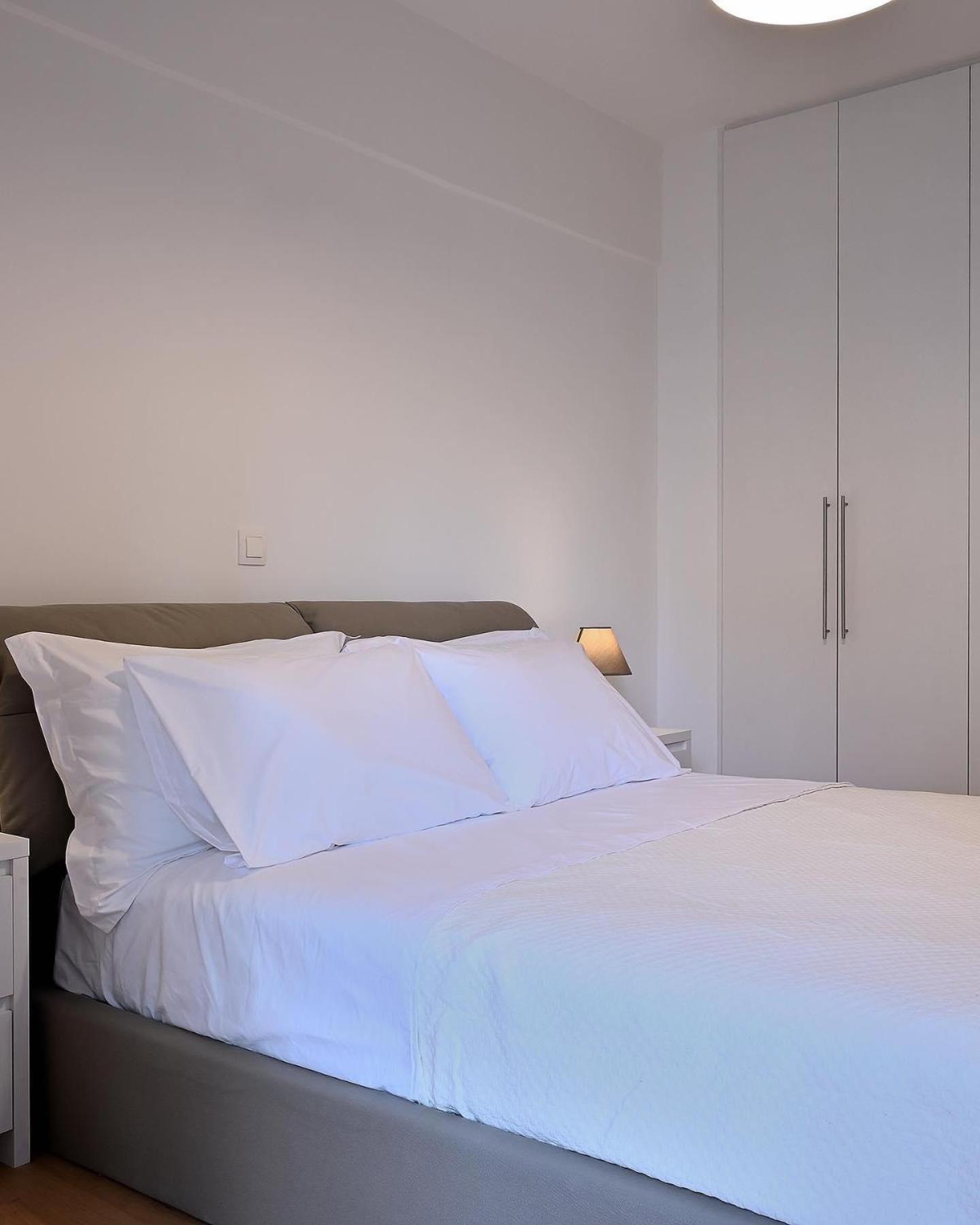 Modern Two Bedroom Apartment At Koukaki Athens Exterior photo
